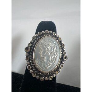 VTG Sterling Silver 925 Carved Cameo Ring Abalone Stone Victorian Lady Size 6